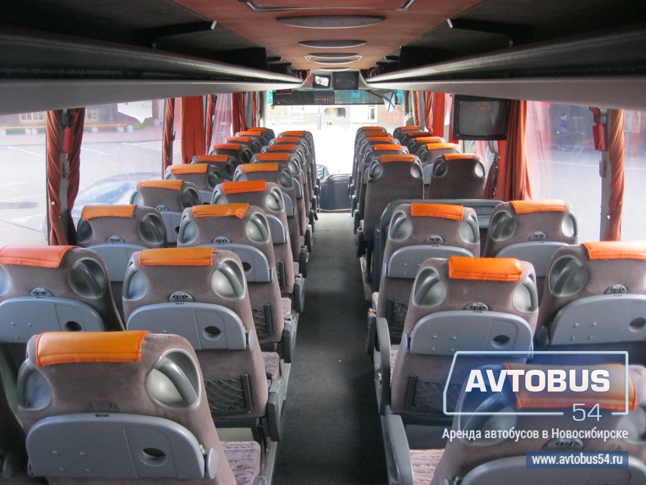 Мерседес О403